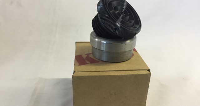 Black Anodised Ribbed Weld in Gas/Oil Cap