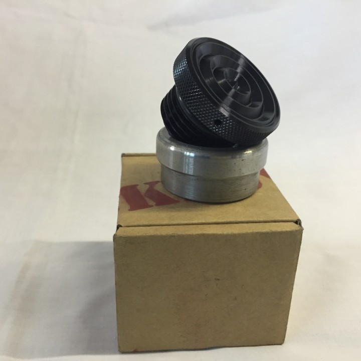 Black Anodised Ribbed Weld in Gas/Oil Cap